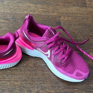 Nike Legend React Running Shoes - Raspberry - Women's Size 6